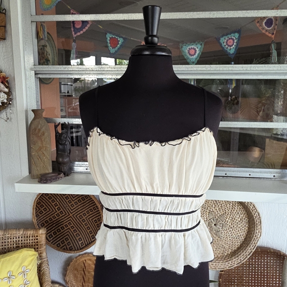 Forever 21 Cream and Black Camisole Boho Chic Milkmaid Tank Top - Picture 4 of 12